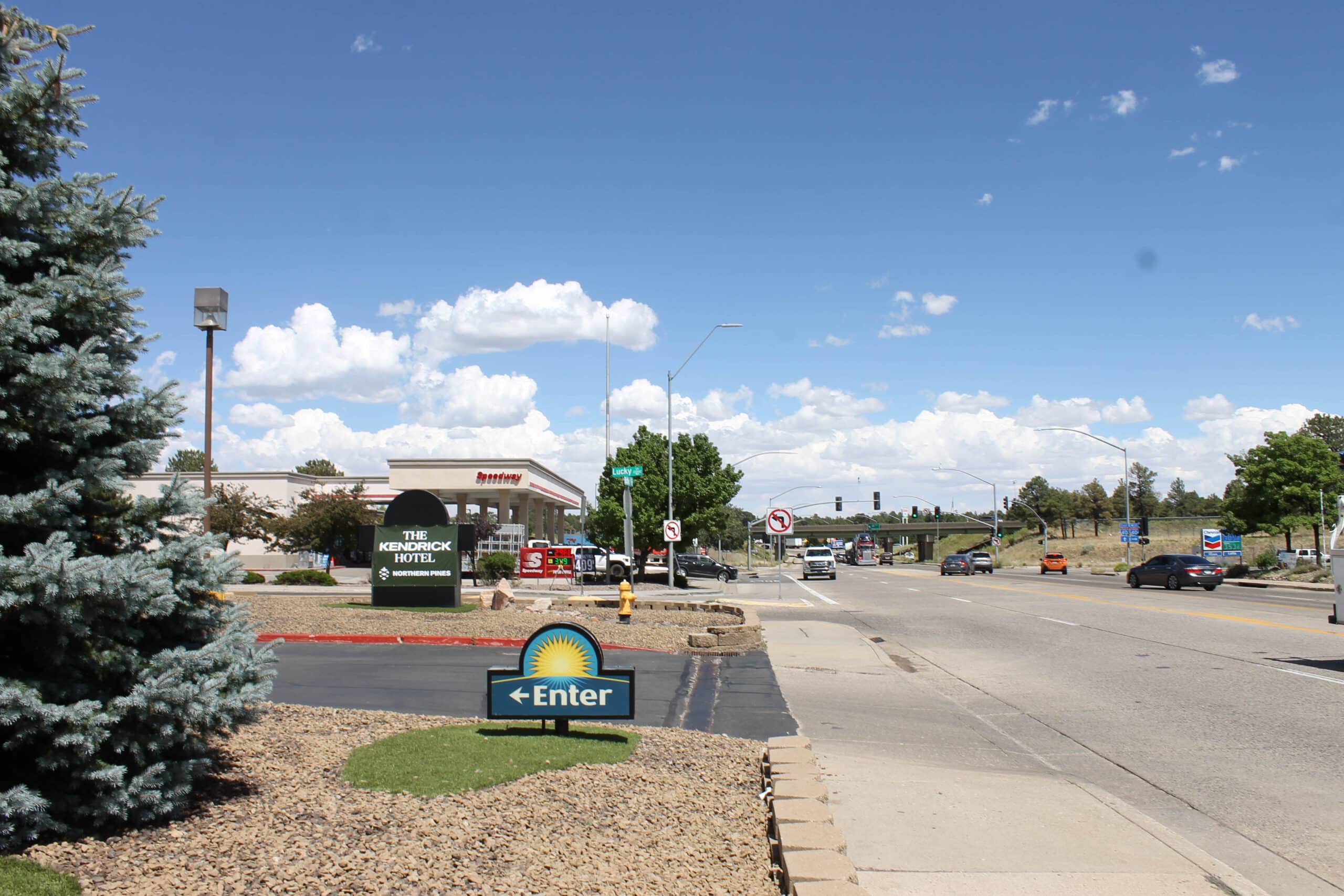 The Kendrick Hotel - Outside